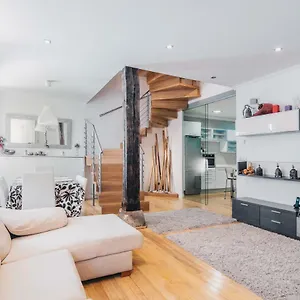 https://nerbioi-apartment-by-people-rentals.basquecountryhotels.org